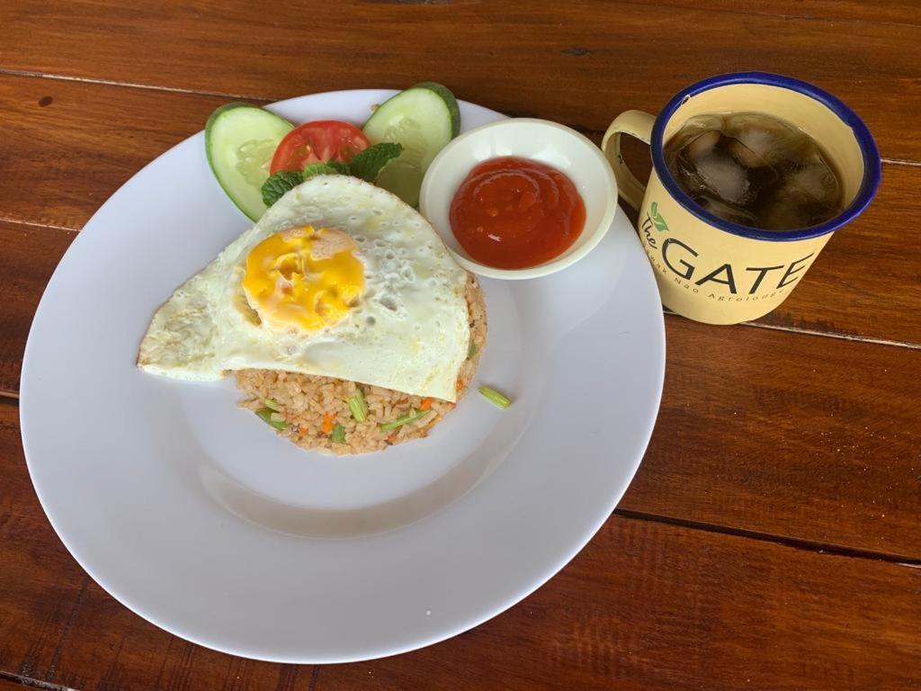 The Gate Rinjani Hotel Sajang ภายนอก รูปภาพ